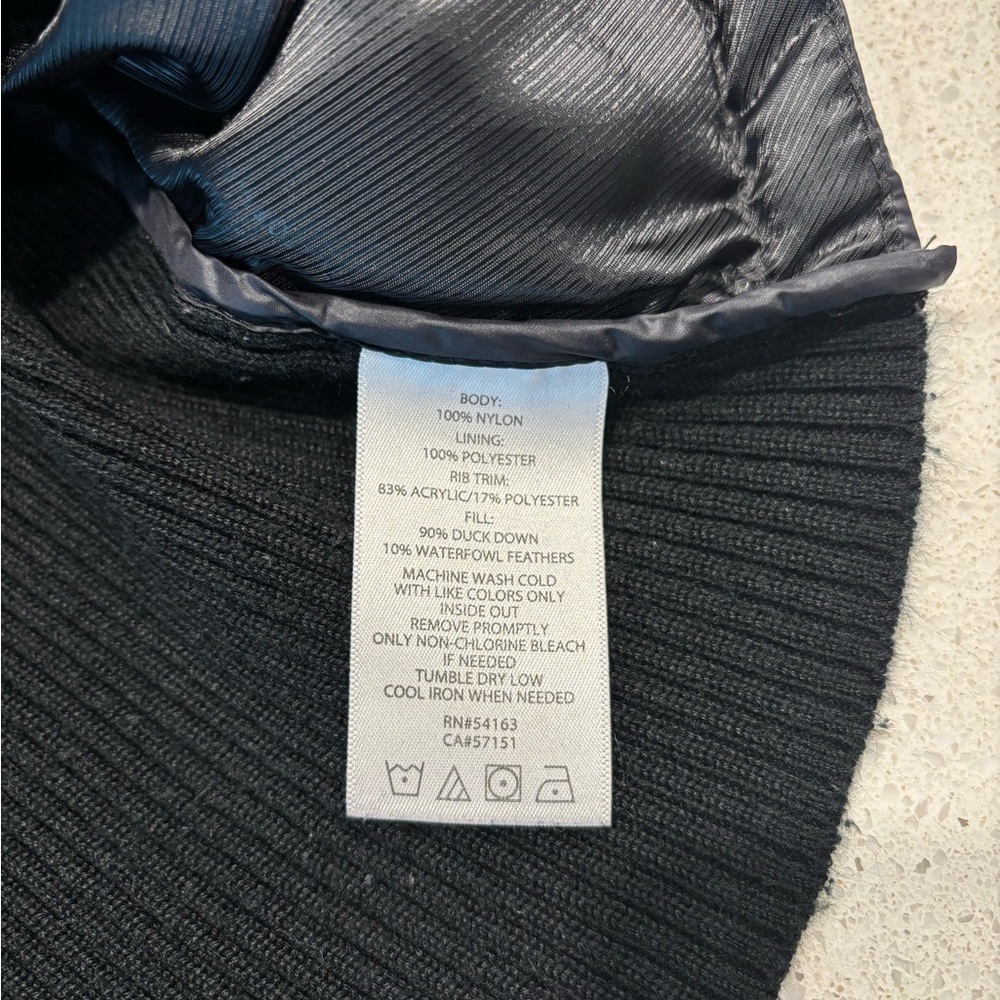 Calvin Klein Puffer Vest With Ribbed Back, Size 2X - Picture 4 of 9